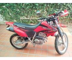 Honda XR 250 Tornado 2013 – 18.300 km – Service completo