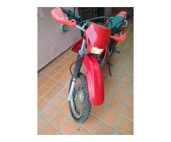 Honda XR 250 Tornado 2013 – 18.300 km – Service completo