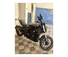 Benelli 502c custom 2024 5000 km recibo auto